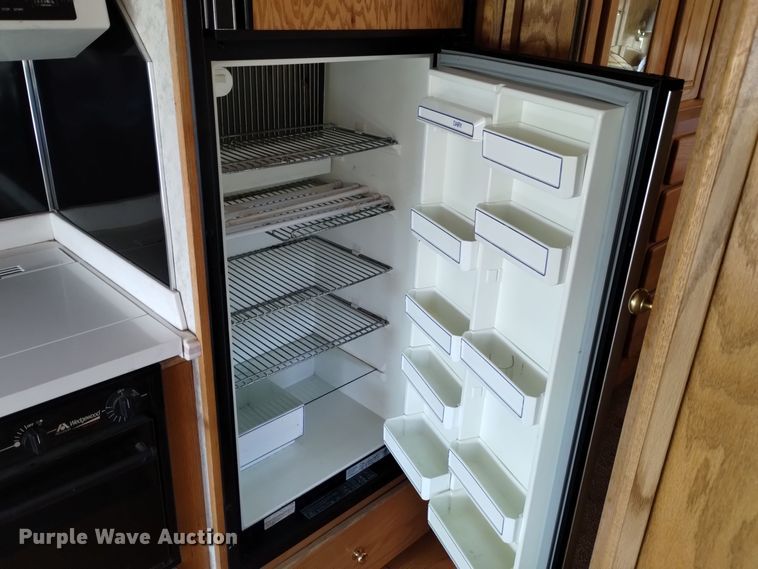 image for item DK8881 1994 Spartan Cruise Air  RV