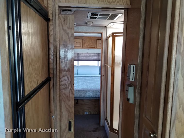 image for item DK8881 1994 Spartan Cruise Air  RV