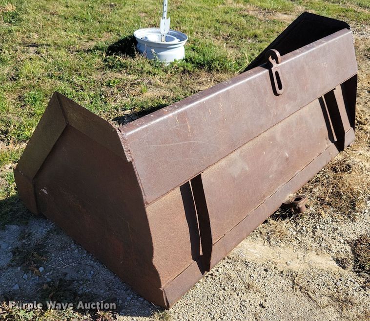 image for item DL7742 Mustang OMC552  skid steer loader