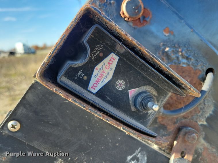 image for item DL7743 Tommy Gate  end gate lift