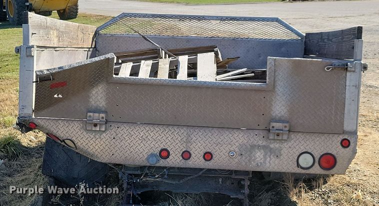 image for item DL7745 2001 Alum-Line Inc.  utility bed