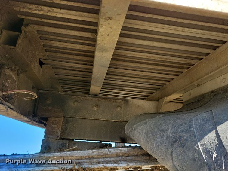 image for item DL7745 2001 Alum-Line Inc.  utility bed