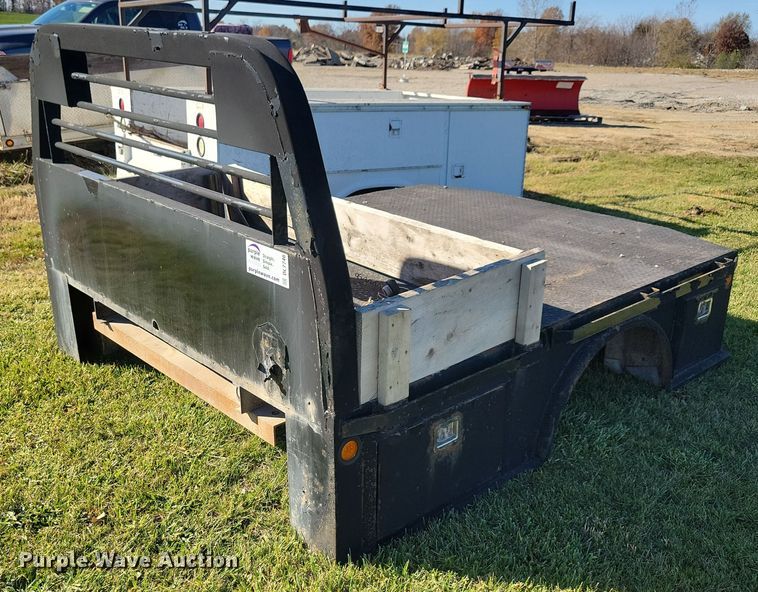 image for item DL7746 CM  flatbed