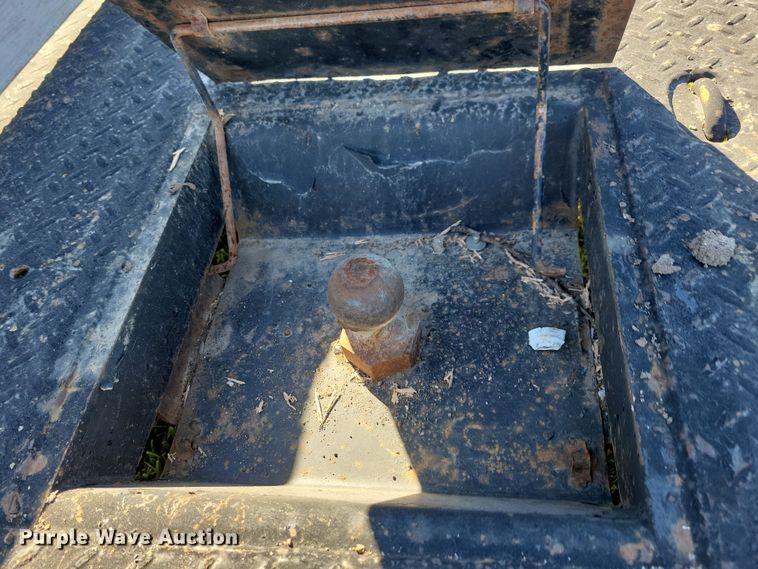 image for item DL7746 CM  flatbed