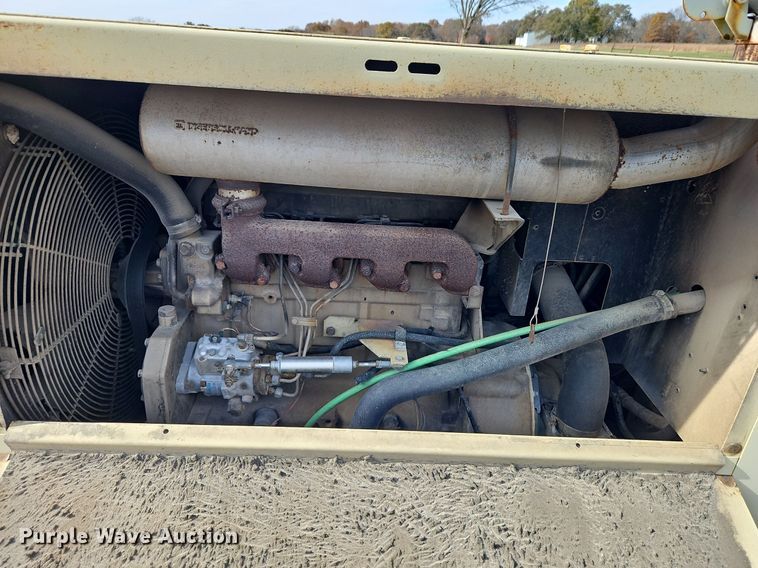 image for item DN7057 2003 Ingersoll Rand P185WJDU  air compressor