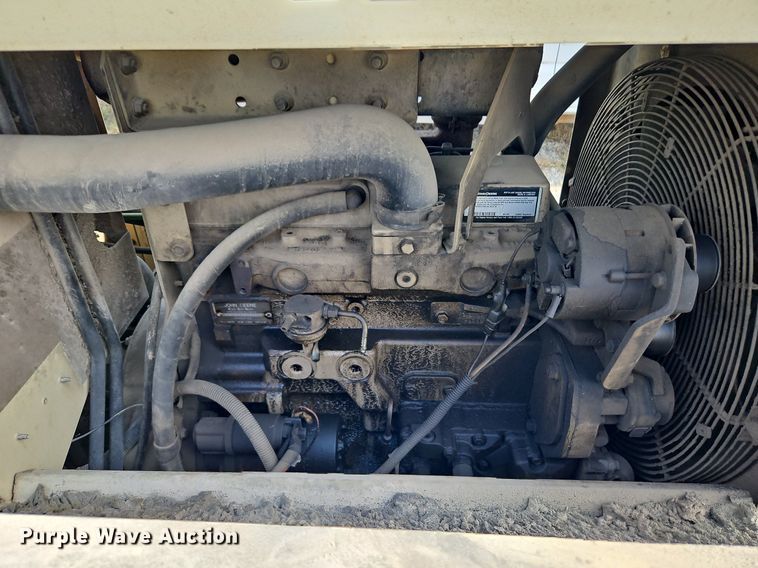 image for item DN7057 2003 Ingersoll Rand P185WJDU  air compressor