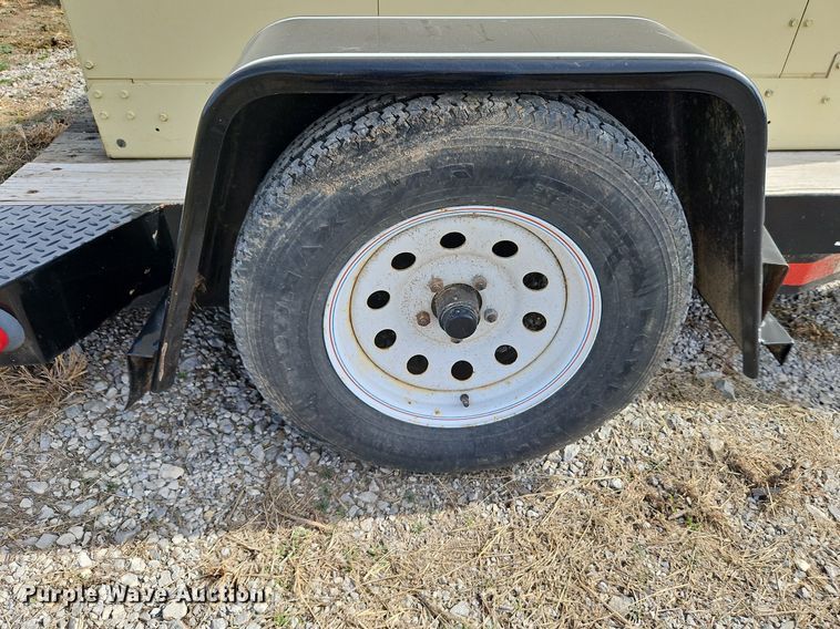 image for item DN7057 2003 Ingersoll Rand P185WJDU  air compressor