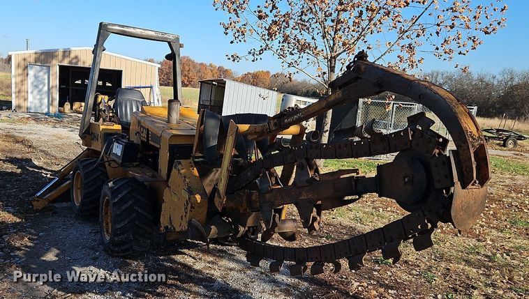 image for item DN7067 1982 Case DH4  trencher