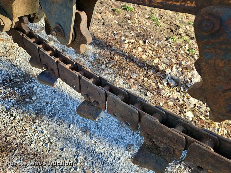 image for item DN7067 1982 Case DH4  trencher