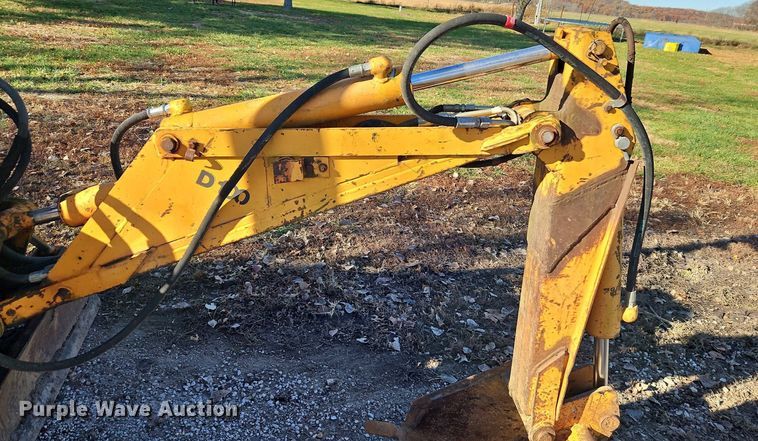 image for item DN7067 1982 Case DH4  trencher