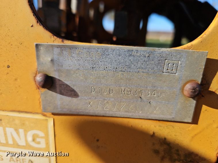 image for item DN7067 1982 Case DH4  trencher