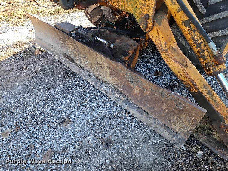 image for item DN7067 1982 Case DH4  trencher