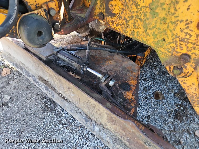 image for item DN7067 1982 Case DH4  trencher