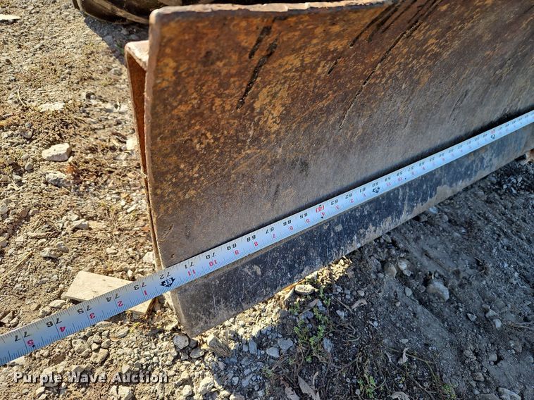 image for item DN7067 1982 Case DH4  trencher