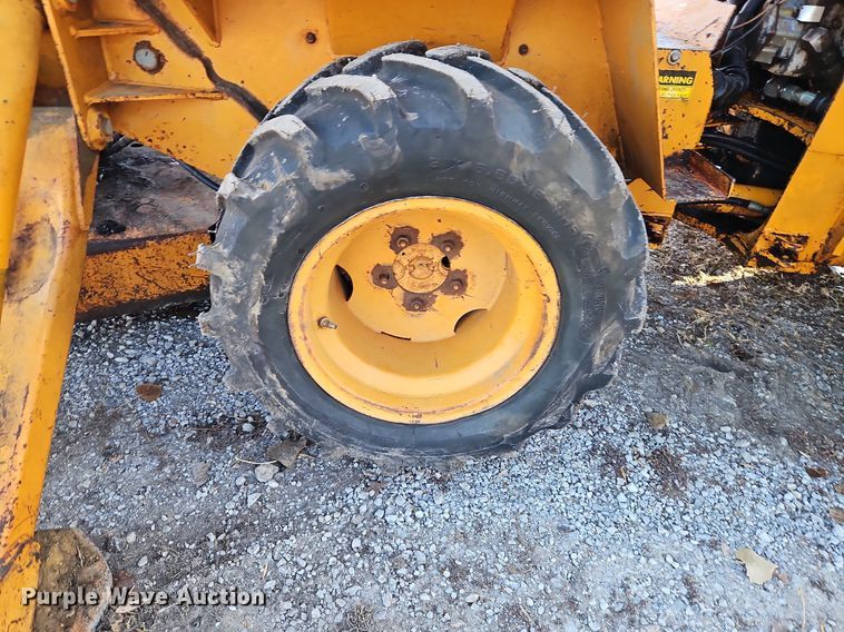 image for item DN7067 1982 Case DH4  trencher