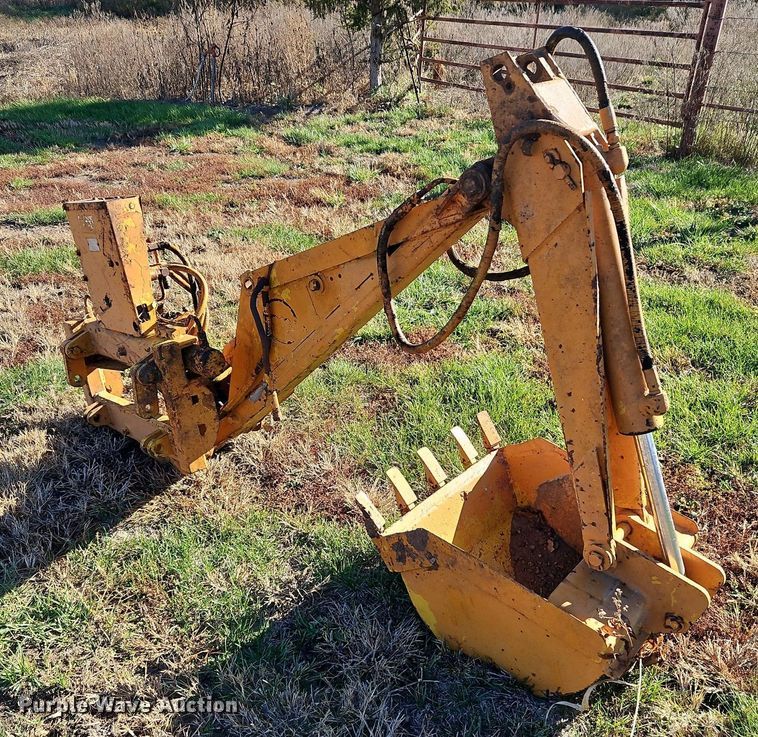 image for item DN7067 1982 Case DH4  trencher