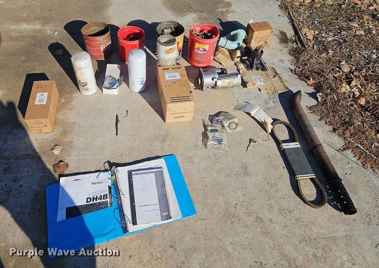 image for item DN7067 1982 Case DH4  trencher