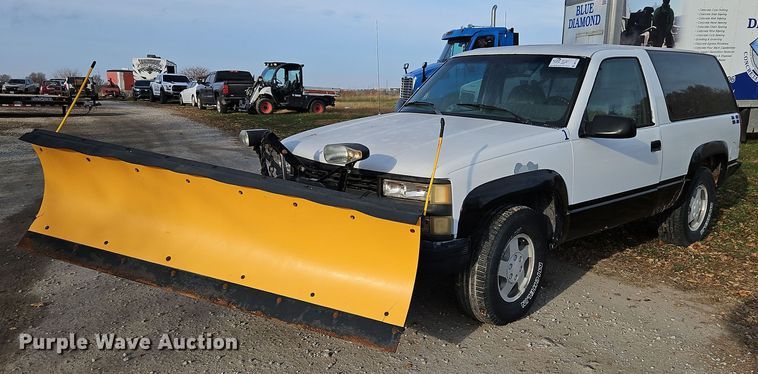 image for item DN7113 1994 Chevrolet Tahoe  SUV