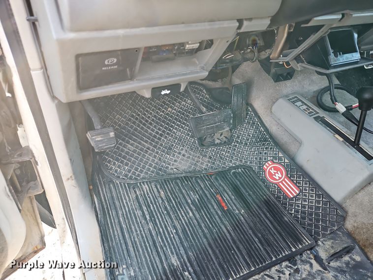 image for item DN7113 1994 Chevrolet Tahoe  SUV