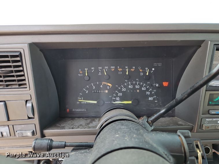 image for item DN7113 1994 Chevrolet Tahoe  SUV