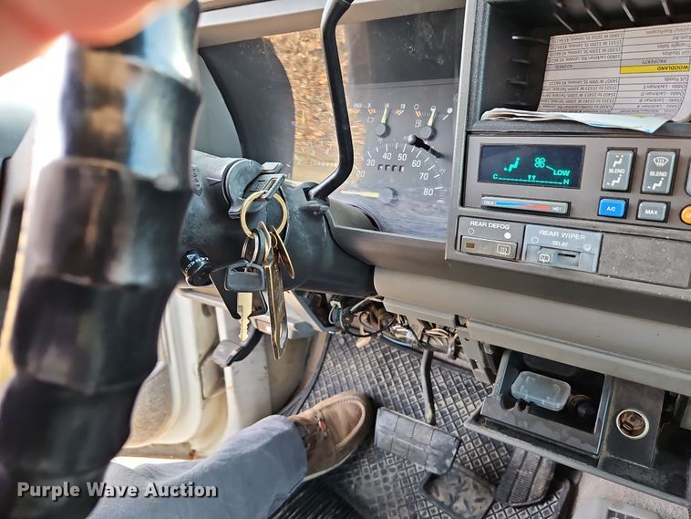 image for item DN7113 1994 Chevrolet Tahoe  SUV