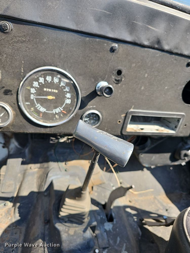 image for item DN8737 1974 Jeep CJ5  SUV