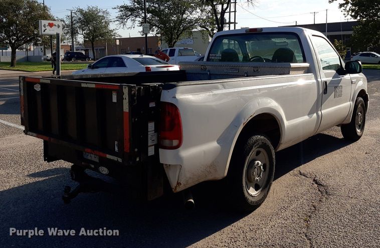 image for item DO3131 2005 Ford F250 Super Duty  pickup truck