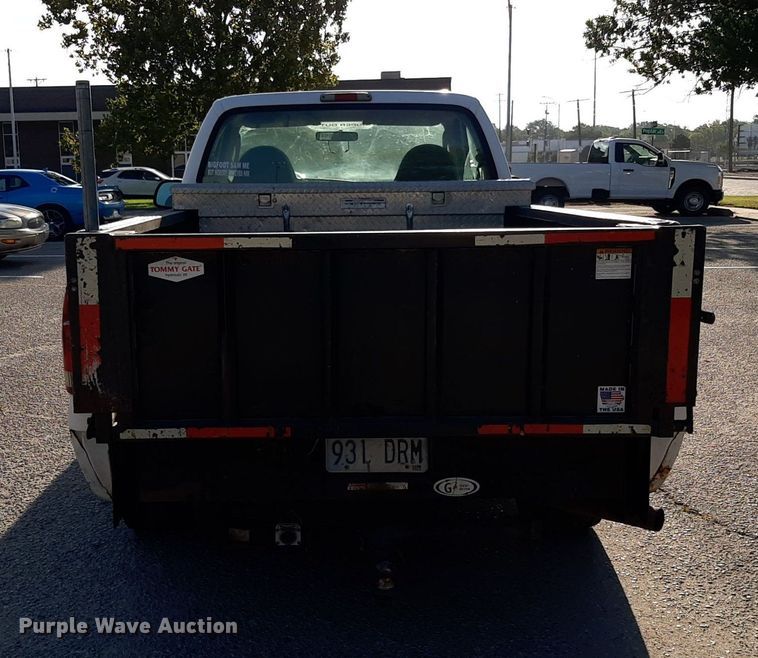 image for item DO3131 2005 Ford F250 Super Duty  pickup truck