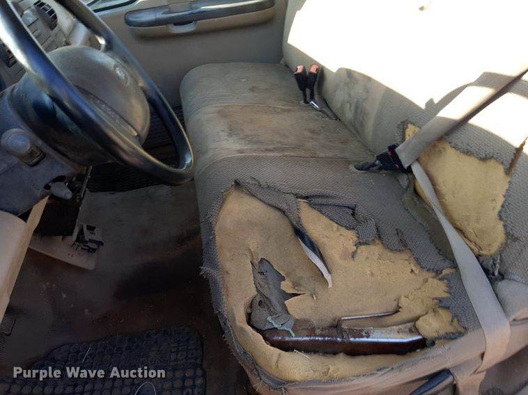 image for item DO3131 2005 Ford F250 Super Duty  pickup truck