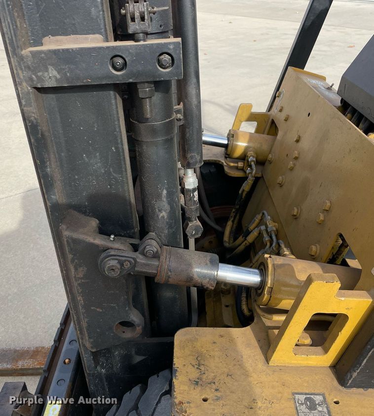 image for item DP0237 Caterpillar V50DSA  forklift