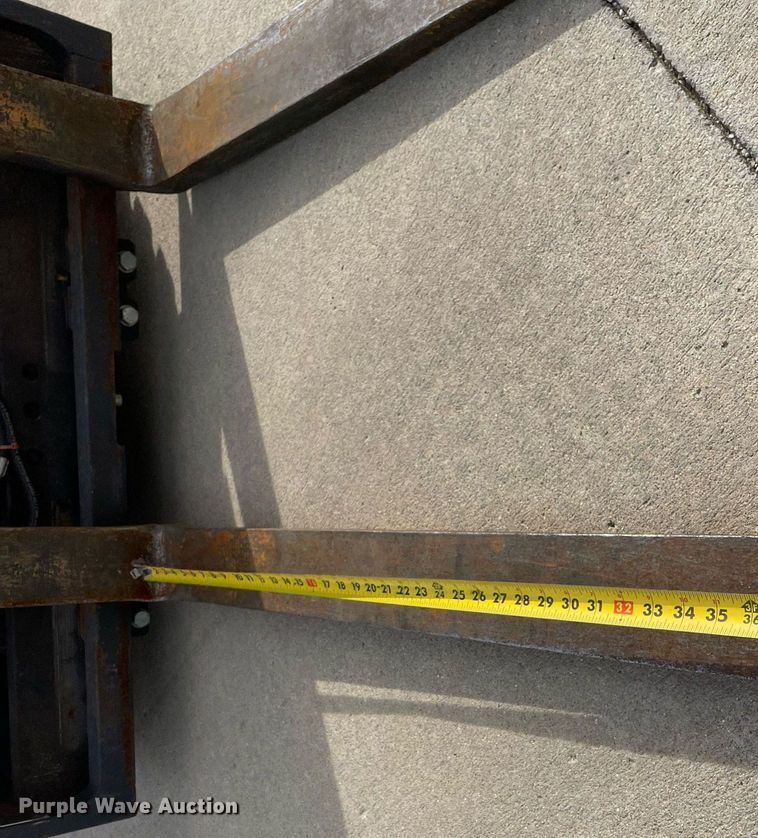 image for item DP0237 Caterpillar V50DSA  forklift