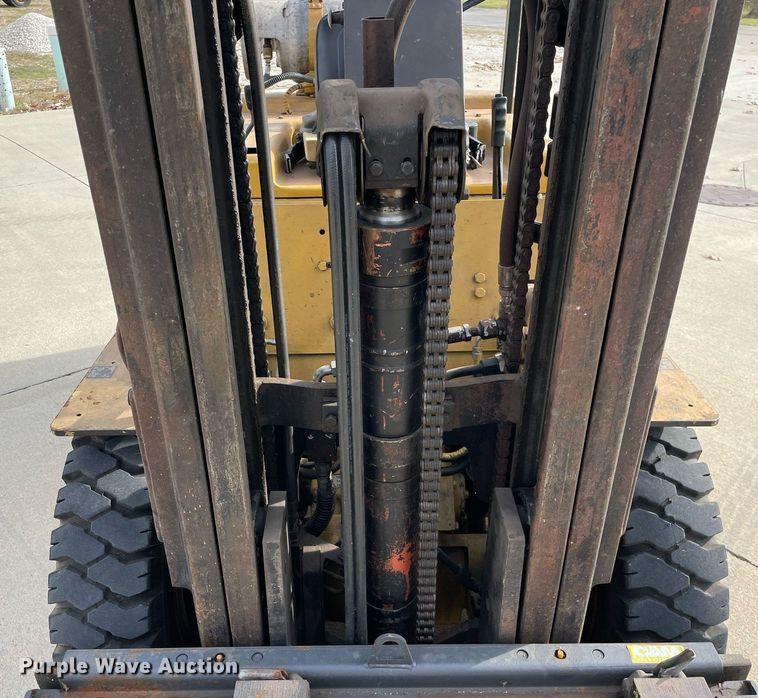 image for item DP0237 Caterpillar V50DSA  forklift