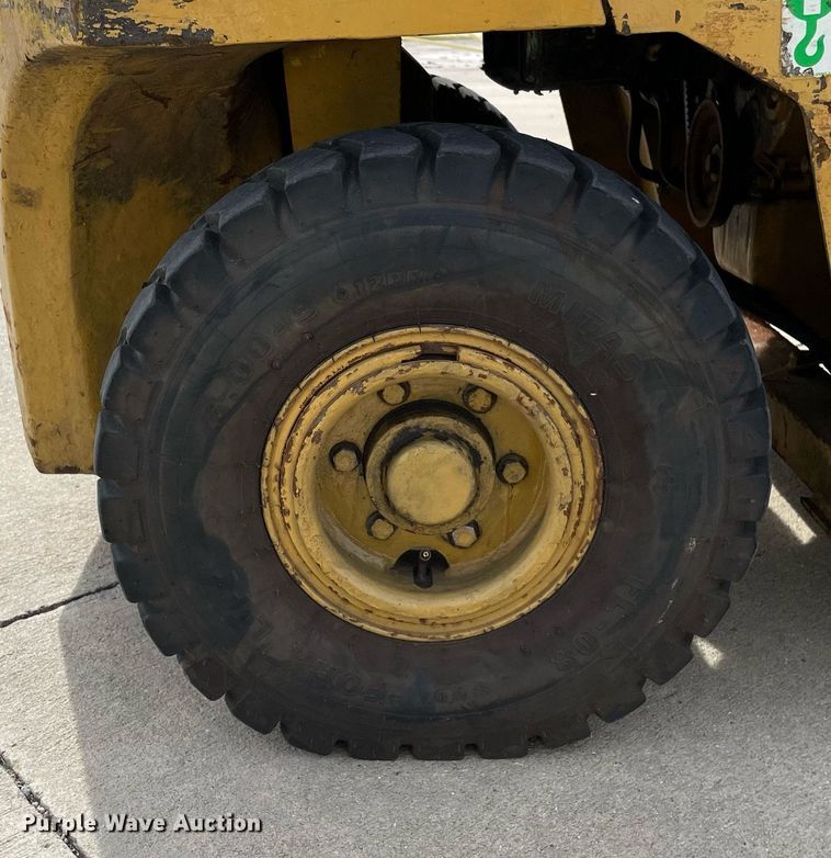 image for item DP0237 Caterpillar V50DSA  forklift