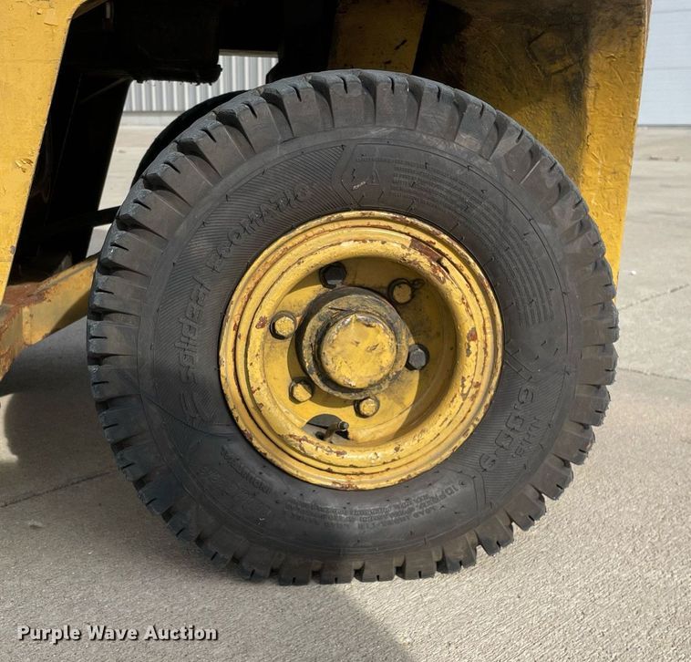 image for item DP0237 Caterpillar V50DSA  forklift