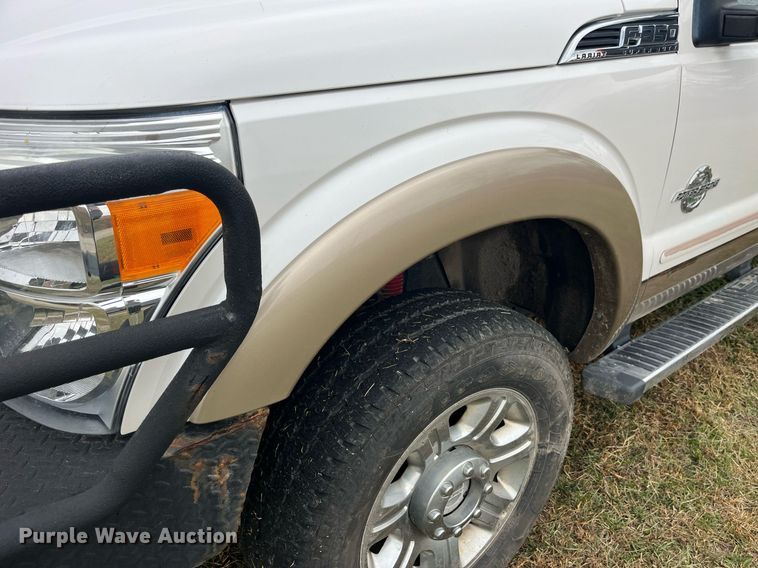 image for item DP2136 2012 Ford F350 Super Duty Lariat  Crew Cab pickup truck