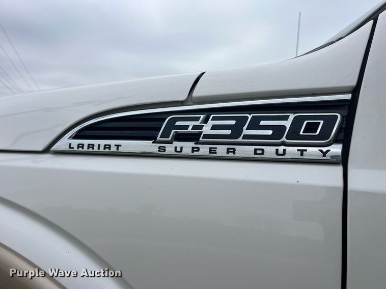 image for item DP2136 2012 Ford F350 Super Duty Lariat  Crew Cab pickup truck