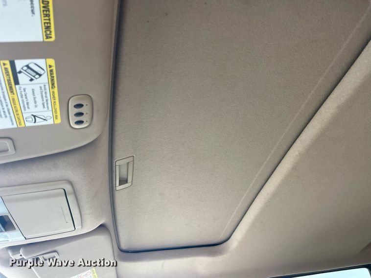 image for item DP2136 2012 Ford F350 Super Duty Lariat  Crew Cab pickup truck