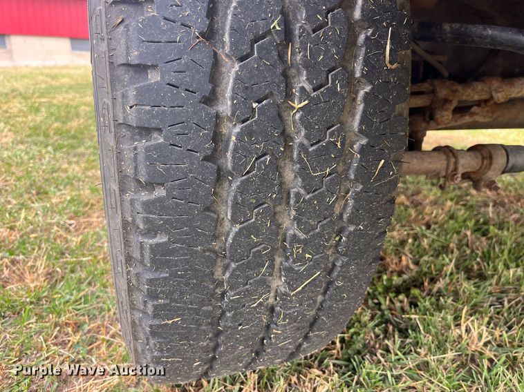 image for item DP2136 2012 Ford F350 Super Duty Lariat  Crew Cab pickup truck