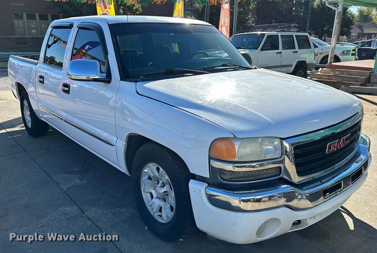 image for item DP3202 2007 GMC Sierra 1500  Crew Cab pickup truck