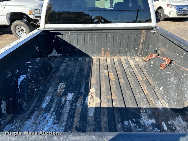 image for item DP3202 2007 GMC Sierra 1500  Crew Cab pickup truck