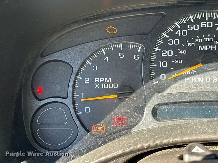 image for item DP3202 2007 GMC Sierra 1500  Crew Cab pickup truck