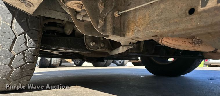 image for item DP3202 2007 GMC Sierra 1500  Crew Cab pickup truck