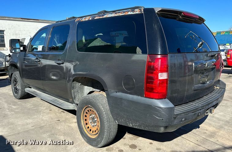 image for item DP3203 2010 Chevrolet Suburban 1500  SUV