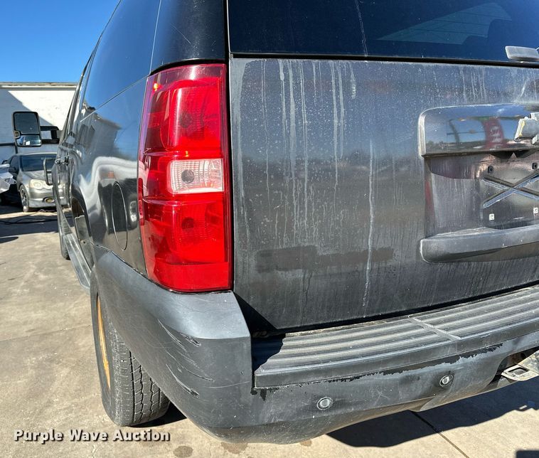 image for item DP3203 2010 Chevrolet Suburban 1500  SUV
