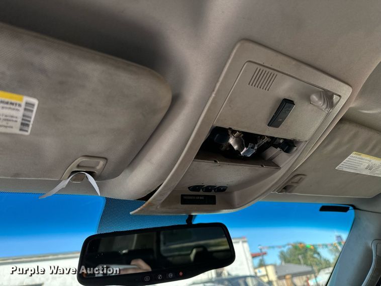 image for item DP3203 2010 Chevrolet Suburban 1500  SUV