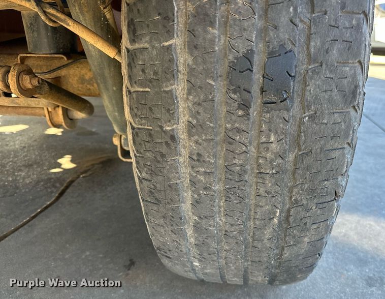 image for item DP3203 2010 Chevrolet Suburban 1500  SUV