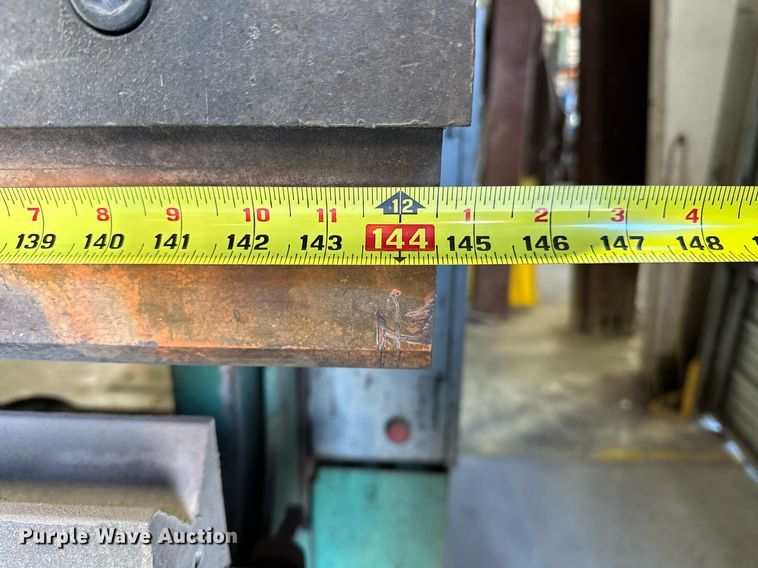 image for item DP3208 1991 Accurpress 717512  press brake