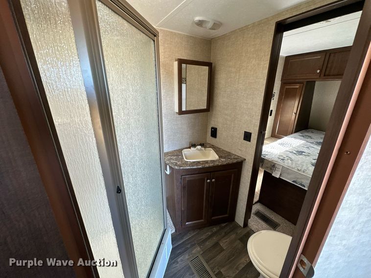 image for item DP3216 2016 Keystone Hideout  camper