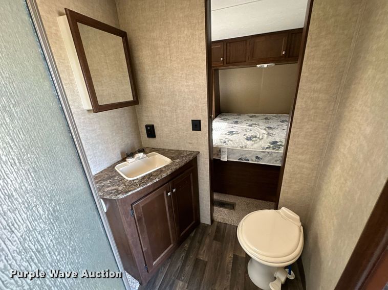 image for item DP3216 2016 Keystone Hideout  camper