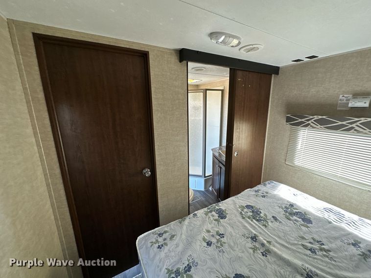 image for item DP3216 2016 Keystone Hideout  camper